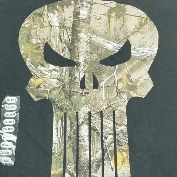 Marvel 2XL Young Men's Punisher Camo Skull Realtree Xtra Black Cotton Crew Teee - Picture 6 of 9